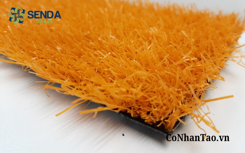 Cỏ nhân tạo màu vàng